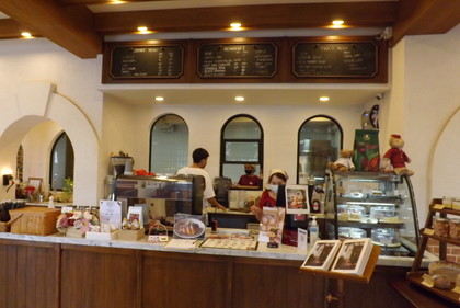 お店の看板